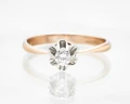 Pierścionek z diamentem 07765
