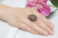 42063 Pierścionek ze złota z diamentami fancy brown