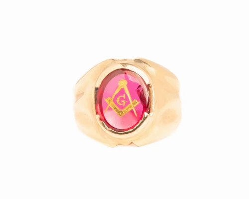 Złoty sygnet ze szkiełkiem (front)