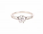 Pierścionek z diamentem ok. 1 ct w białym złocie palladowym