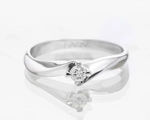 Pierścionek z diamentem ok. 0,10ct
